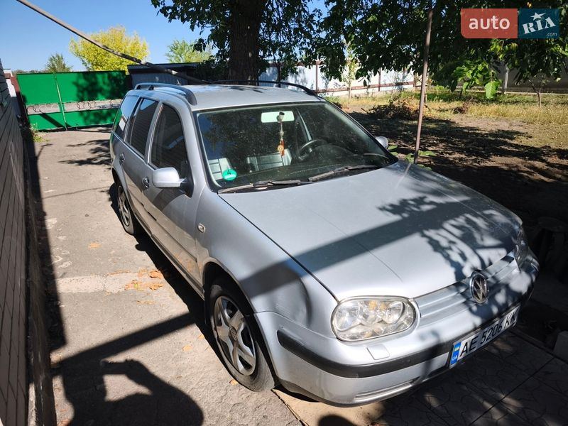 Volkswagen Golf 2001