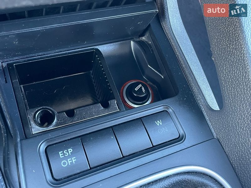 Хэтчбек Volkswagen Golf 2009 в Житомире