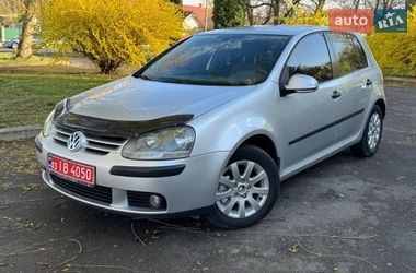 Хетчбек Volkswagen Golf 2005 в Кременці