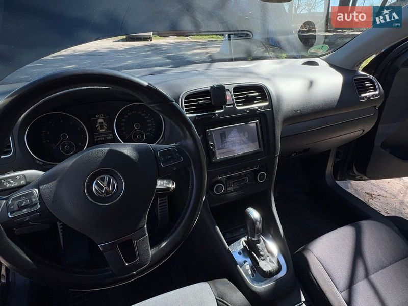 Універсал Volkswagen Golf 2011 в Макарові