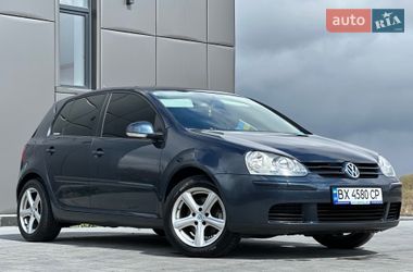 Хэтчбек Volkswagen Golf 2005 в Хмельницком