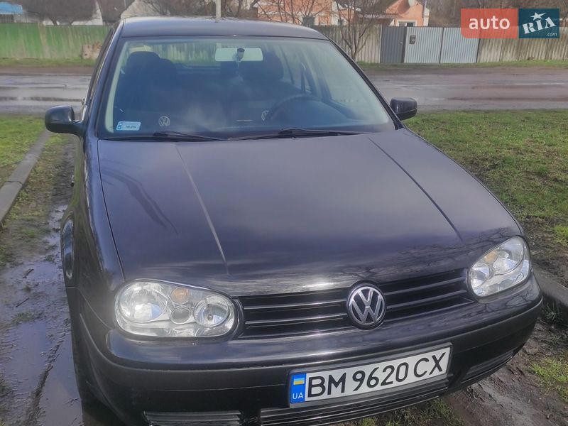 Volkswagen Golf 2000