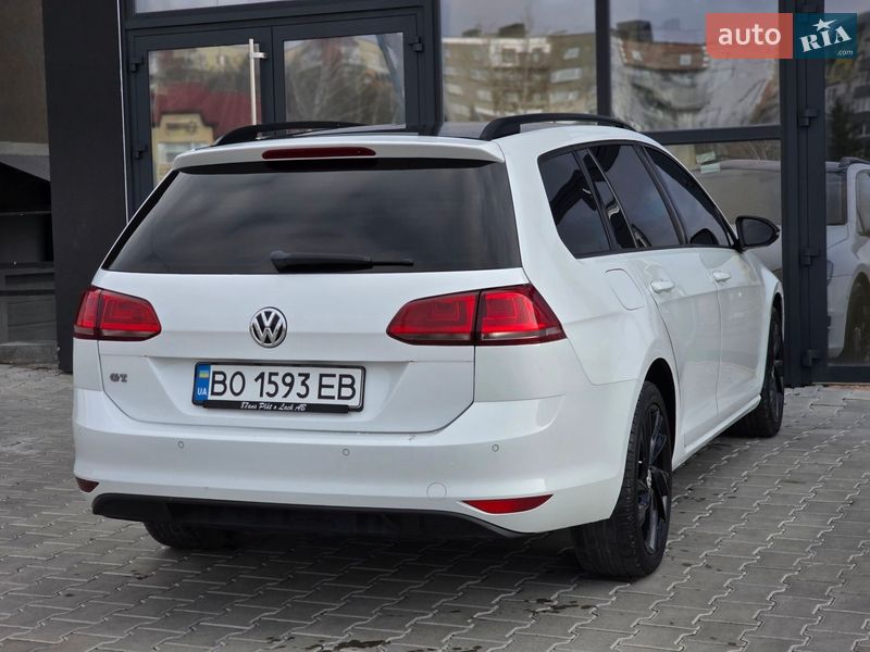 Универсал Volkswagen Golf 2014 в Тернополе
