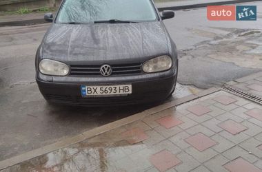 Хэтчбек Volkswagen Golf 2000 в Хмельницком