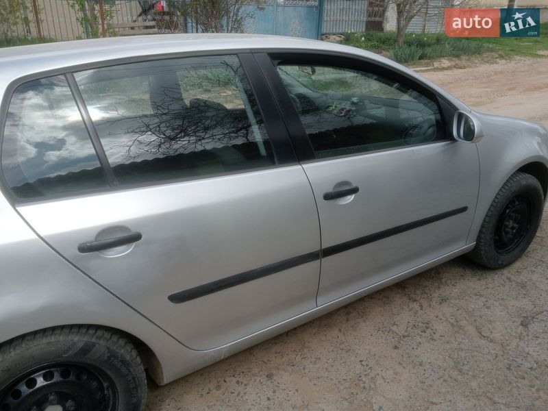 Volkswagen Golf 2005