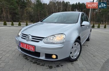 Хэтчбек Volkswagen Golf 2007 в Ковеле