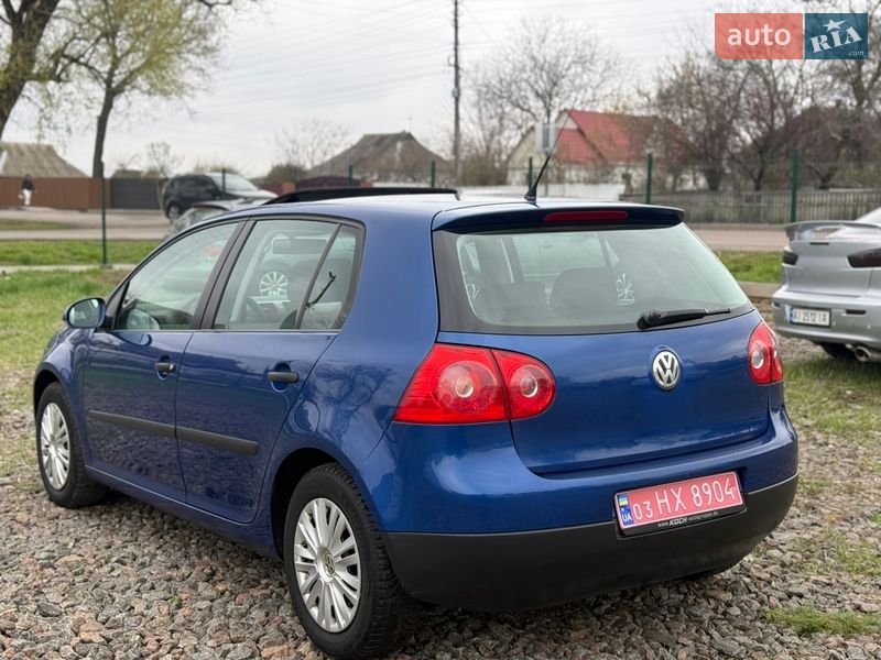 Хэтчбек Volkswagen Golf 2006 в Березане