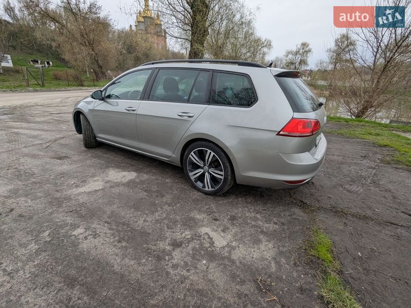 Универсал Volkswagen Golf 2014 в Обухове