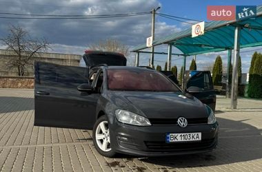 Універсал Volkswagen Golf 2014 в Києві