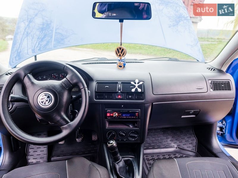 Хэтчбек Volkswagen Golf 1997 в Бучаче