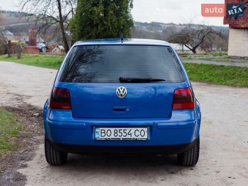 Хэтчбек Volkswagen Golf 1997 в Бучаче