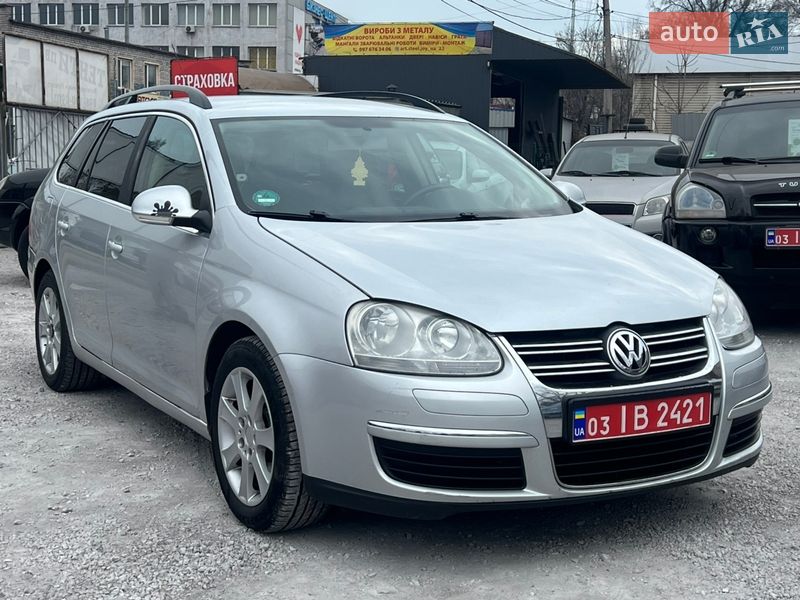 Универсал Volkswagen Golf 2008 в Каменском