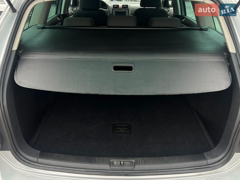 Универсал Volkswagen Golf 2008 в Каменском