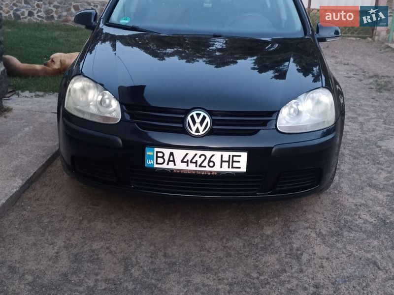 Хэтчбек Volkswagen Golf 2006 в Гайвороне
