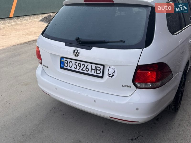 Универсал Volkswagen Golf 2009 в Збараже