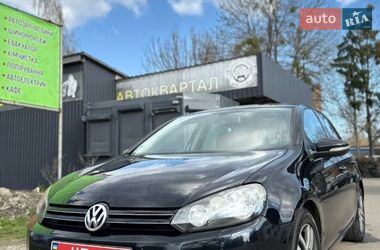 Хетчбек Volkswagen Golf 2009 в Сумах