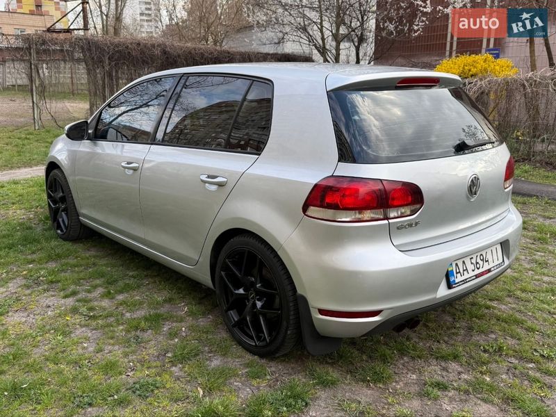 Хэтчбек Volkswagen Golf 2010 в Киеве фото Хэтчбек Volkswagen Golf 2010 в Киеве