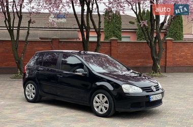 Хэтчбек Volkswagen Golf 2005 в Мукачево
