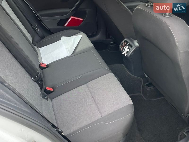 Универсал Volkswagen Golf 2014 в Богодухове