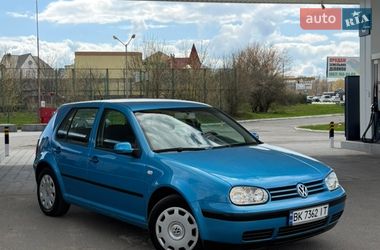 Хетчбек Volkswagen Golf 2003 в Хмельницькому
