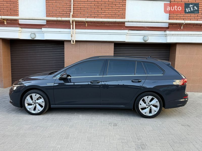 Универсал Volkswagen Golf 2021 в Хмельницком