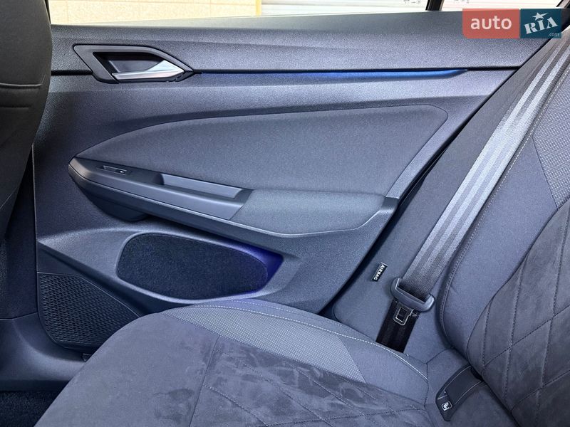 Универсал Volkswagen Golf 2021 в Хмельницком