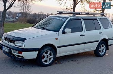 Универсал Volkswagen Golf 1994 в Кременце