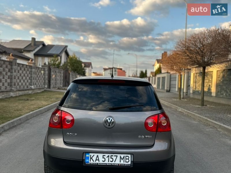 Хэтчбек Volkswagen Golf 2007 в Ровно