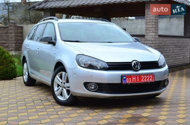 Універсал Volkswagen Golf 2012 в Сарнах