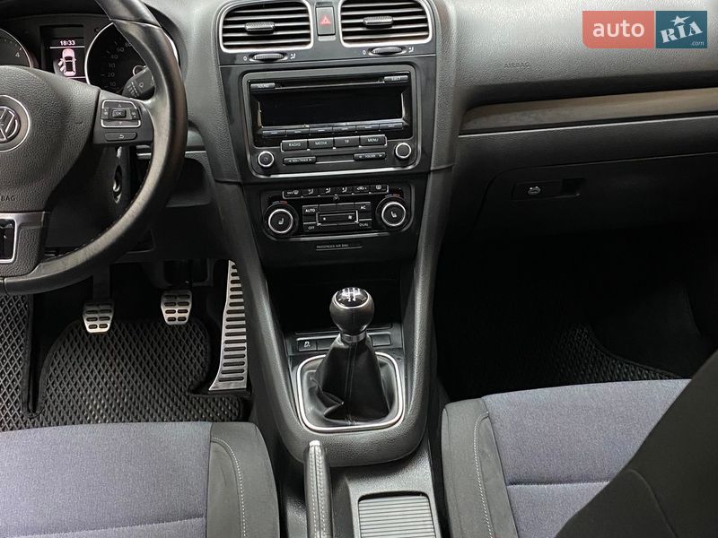 Универсал Volkswagen Golf 2012 в Львове