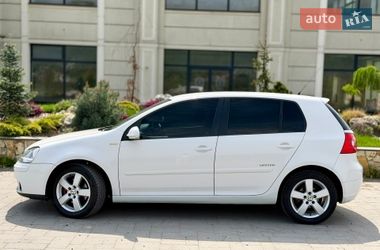 Хетчбек Volkswagen Golf 2008 в Мукачевому