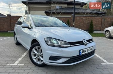 Універсал Volkswagen Golf 2017 в Вінниці