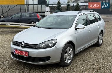 Універсал Volkswagen Golf 2010 в Калуші