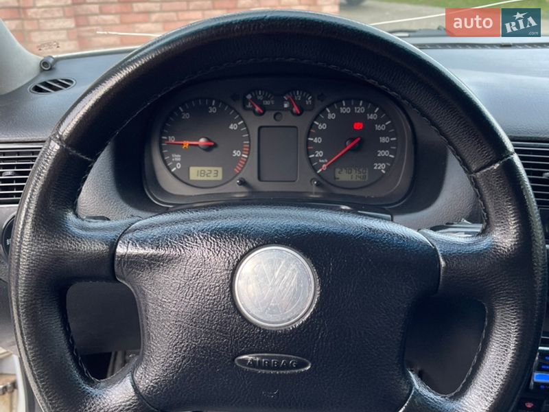 Хэтчбек Volkswagen Golf 1998 в Тернополе