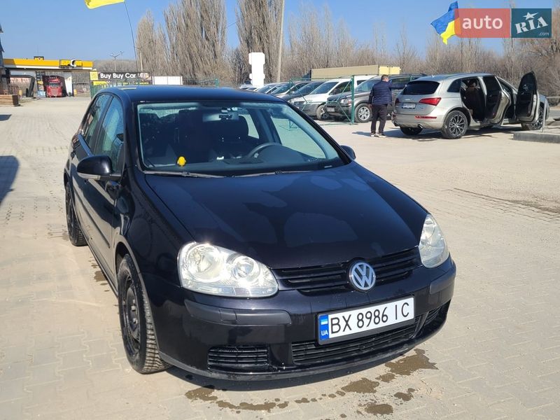 Volkswagen Golf 2004