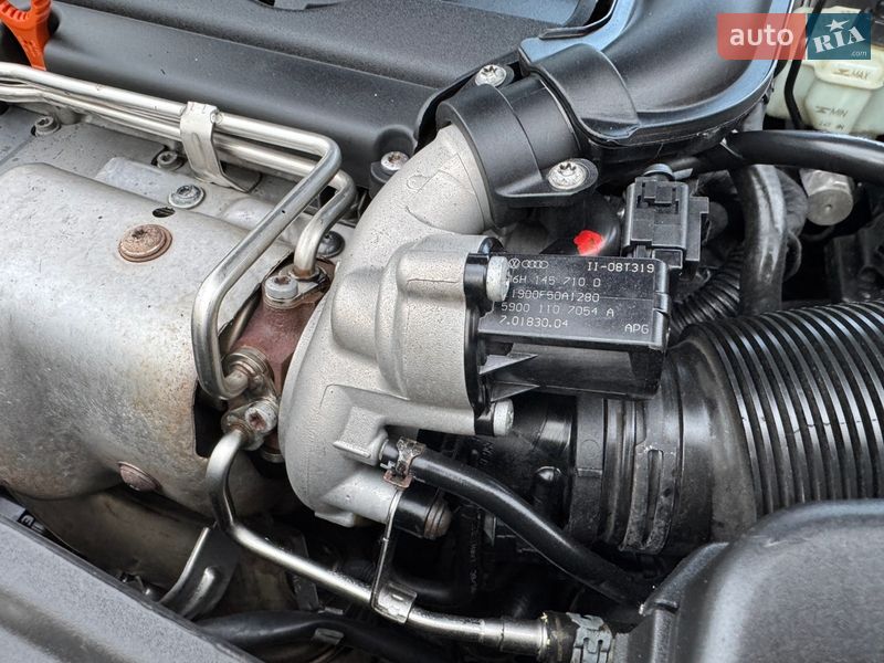 Хэтчбек Volkswagen Golf 2009 в Умани