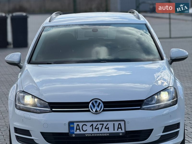 Универсал Volkswagen Golf 2014 в Луцке