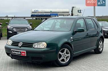 Хетчбек Volkswagen Golf 2003 в Львові