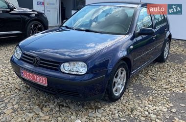 Хетчбек Volkswagen Golf 2002 в Самборі