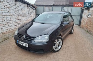 Хетчбек Volkswagen Golf 2004 в Кривому Розі