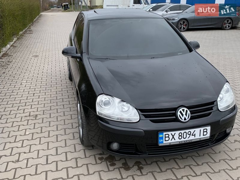Volkswagen Golf 2004