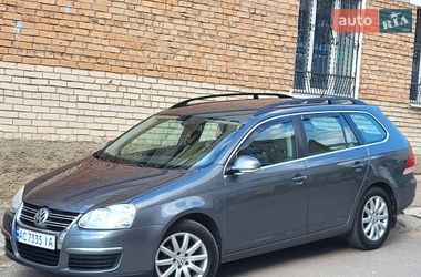 Універсал Volkswagen Golf 2008 в Нововолинську