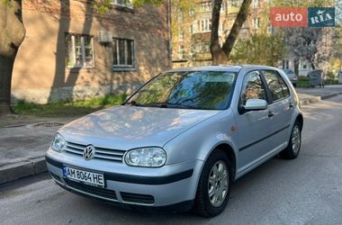 Хэтчбек Volkswagen Golf 1997 в Киеве