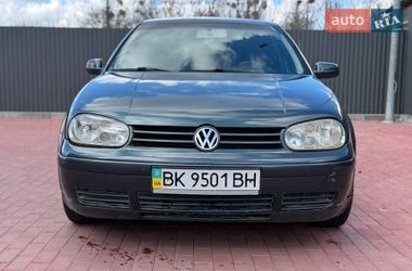 Хетчбек Volkswagen Golf 1999 в Сарнах