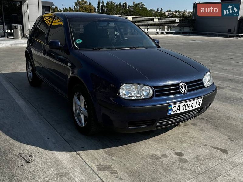 Volkswagen Golf 2001