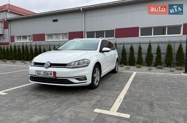 Универсал Volkswagen Golf 2017 в Луцке