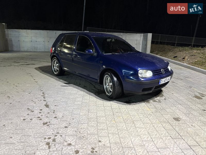 Volkswagen Golf 2000