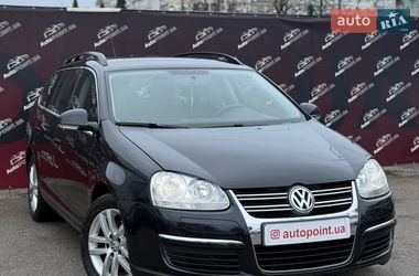 Універсал Volkswagen Golf 2009 в Сумах