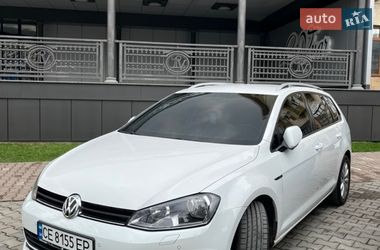 Універсал Volkswagen Golf 2015 в Чернівцях