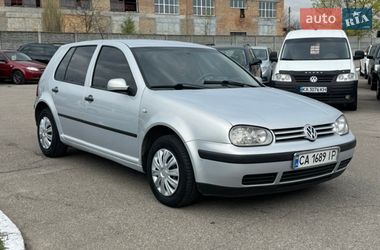Хэтчбек Volkswagen Golf 1998 в Каменке